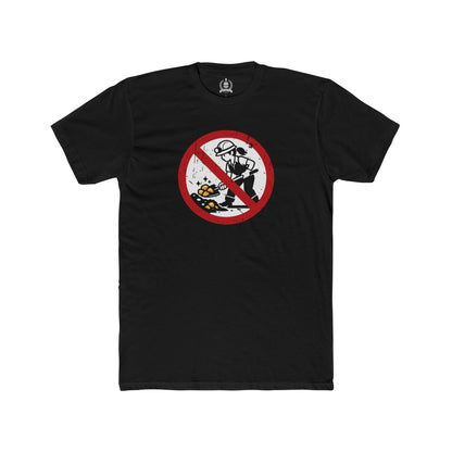 No golddiggers road sign T-shirt