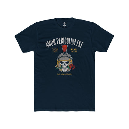 Amor periculum est T-shirt