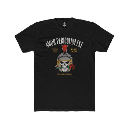 Amor periculum est T-shirt
