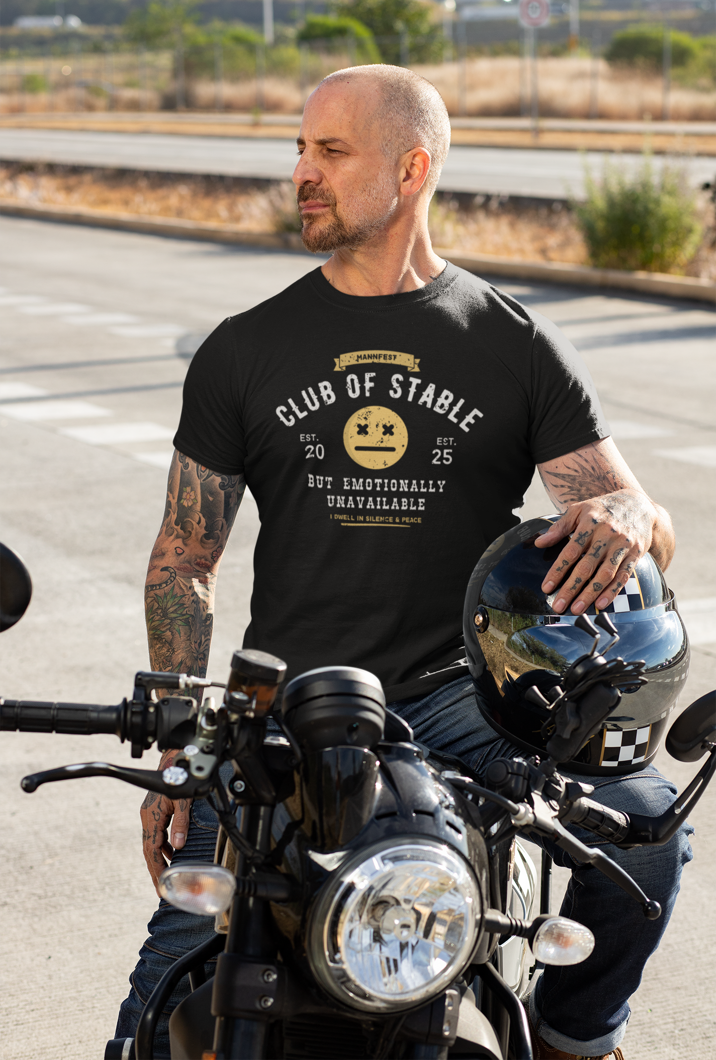 Club of emotionally unavailable T-shirt